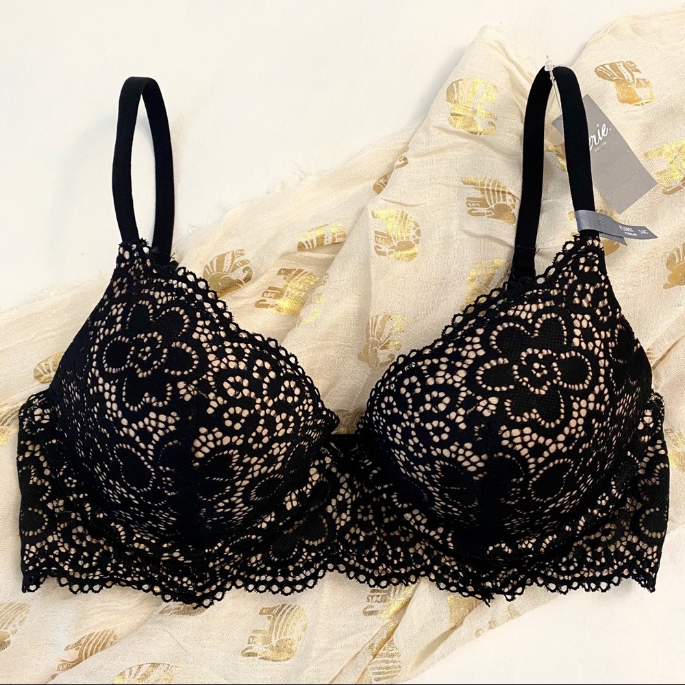 Black Lace Aerie Push-Up Bra